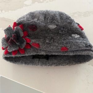 Pillbox wool hat